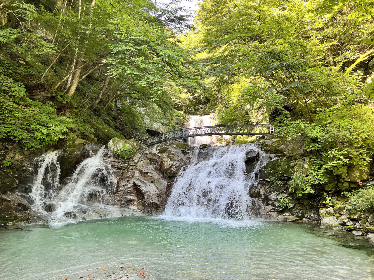 冒険心を掻き立てられる「石空川渓谷」と「精進ヶ滝」 - ナシロー