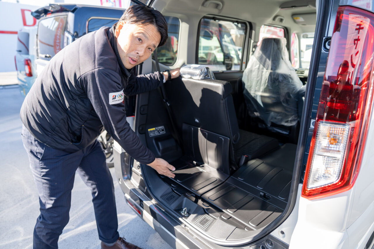 南アルプス市のサトウオートショップ 車の使い方説明