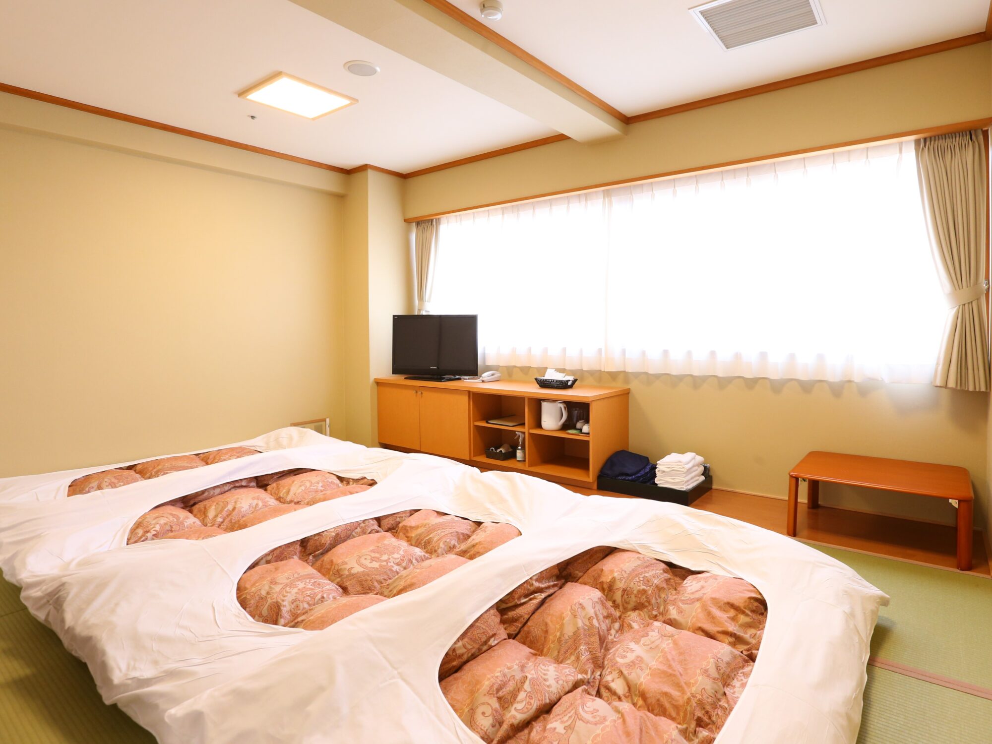 多彩なサウナとお風呂で一日満喫！「スパランド ホテル内藤」の魅力とスマホで簡単なリラクゼーションWEB予約をチェック